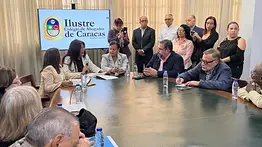 Avanzan reuniones entre la oposición y la sociedad civil para la renovación institucional