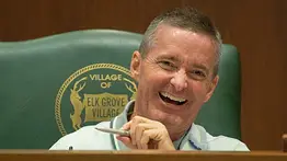 Vives al noreste de Chicago? Obtén la tarjeta de $ 200 de la Alcaldía de Elk Grove Village
