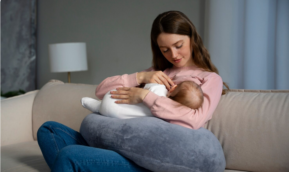 Más allá de la nutrición: cómo la lactancia positiva protege la salud mental de la madre
