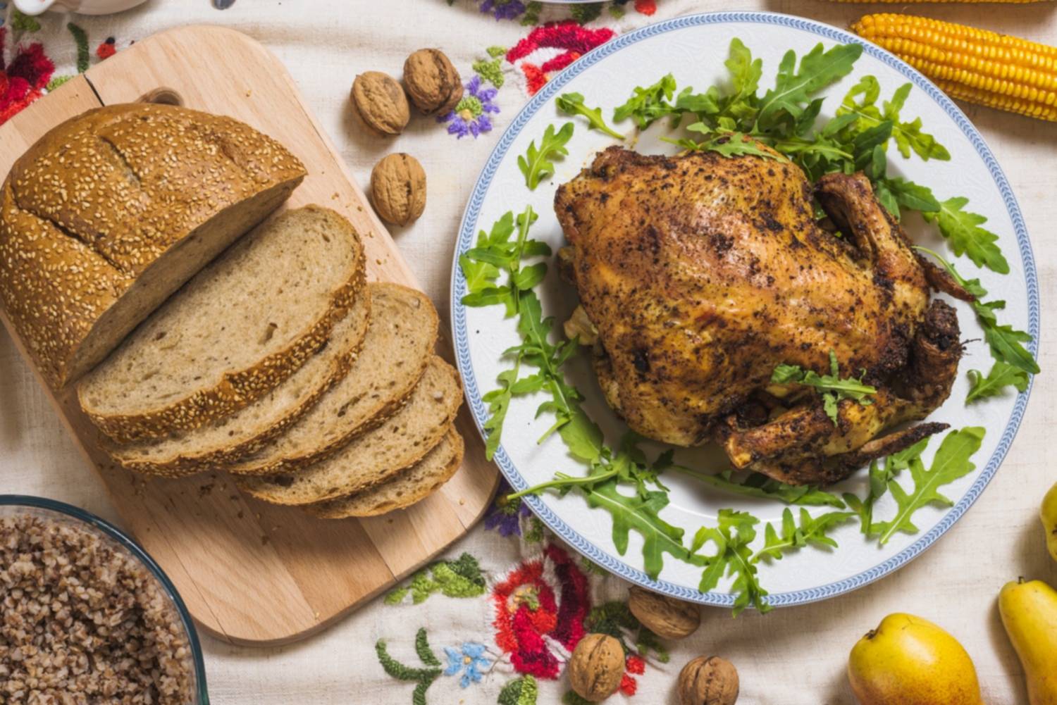 De la monotonía al banquete: Entérate cómo estas tres hierbas aromáticas cambiaran tu manera de comer pollo De la monotonía al banquete: Entérate cómo estas tres hierbas aromáticas cambiaran tu manera de comer pollo