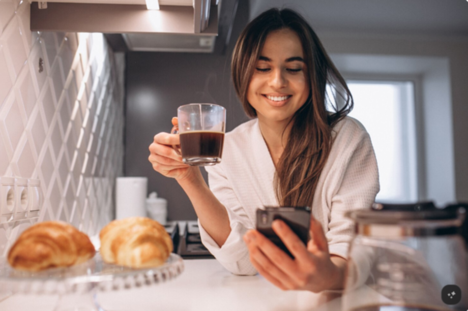 ¿Con o sin cafeína?: el sorprendente hallazgo biológico que cambia lo que sabíamos sobre el café