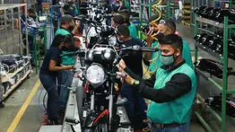 Crece la preocupación en la industria de motos: tres factores amenazan 28.000 puestos de trabajo