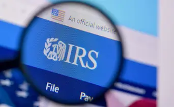 El IRS detalla los pasos para tramitar devoluciones de años anteriores mediante el Formulario 1040