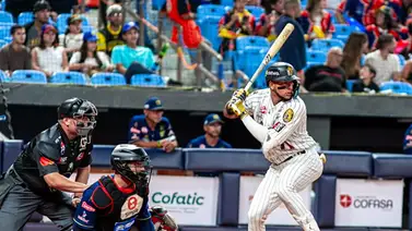 Leones aplasta a Magallanes en el primer duelo de los Eternos Rivales Leones aplasta a Magallanes en el primer duelo de los Eternos Rivales