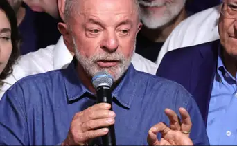 Lula da Silva tilda de “vergonzosa” la huida de Flávio Bolsonaro a EEUU