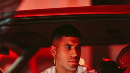 Moa Rivera estrena el video musical de “Mal Necesario”