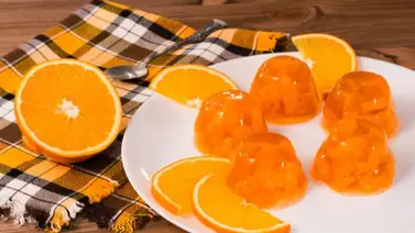 Aprende a preparar una gelatina de naranja con colágeno y sin azúcar Aprende a preparar una gelatina de naranja con colágeno y sin azúcar