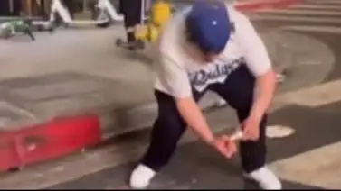 Fanático de los Dodgers pierde los dedos al manipular fuegos artificiales Fanático de los Dodgers pierde los dedos al manipular fuegos artificiales