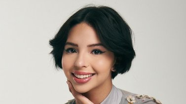 Así reacciona Ángela Aguilar al recibe importante premio 