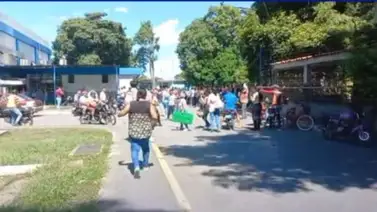 Al menos 50 estudiantes intoxicados en un liceo de Portuguesa Al menos 50 estudiantes intoxicados en un liceo de Portuguesa