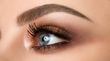 Esto es lo que debes saber antes de decidir tatuarte las cejas