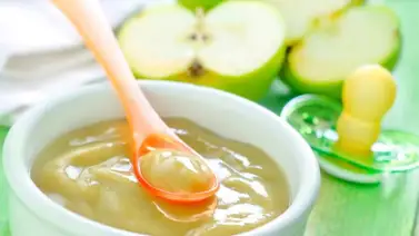 Tu bebé se enamorará de esta compota de manzana natural y sin aditivos Tu bebé se enamorará de esta compota de manzana natural y sin aditivos