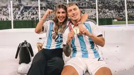 Lisandro Martínez y  la modelo Muriel López develan el nombre de su primer hijo