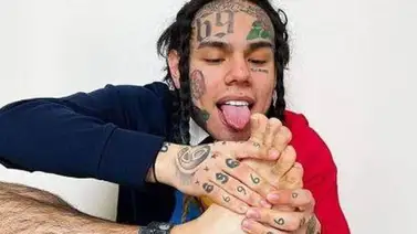 Tekashi 6ix9ine recibe más tiempo en prisión tras violar acuerdo con la justicia Tekashi 6ix9ine recibe más tiempo en prisión tras violar acuerdo con la justicia