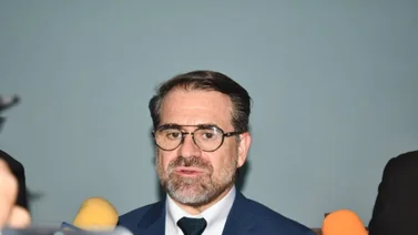 Gobernador Lacava pide estar alerta ante las lluvias