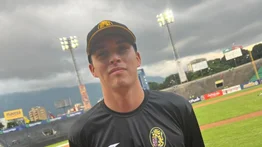 El lanzador importado Rickey Ramírez, se une a los Leones del Caracas