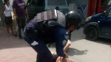 Hombre mata a su mujer tras propinarle 14 puñaladas (+Detalles) Hombre mata a su mujer tras propinarle 14 puñaladas (+Detalles)