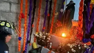 Joven fue asesinada a tiros frente a un altar de la Santa Muerte  Joven fue asesinada a tiros frente a un altar de la Santa Muerte
