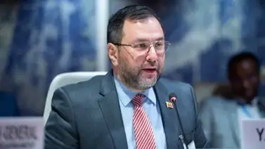 Venezuela e Irán negocian la interconexión bancaria entre ambas naciones Venezuela e Irán negocian la interconexión bancaria entre ambas naciones