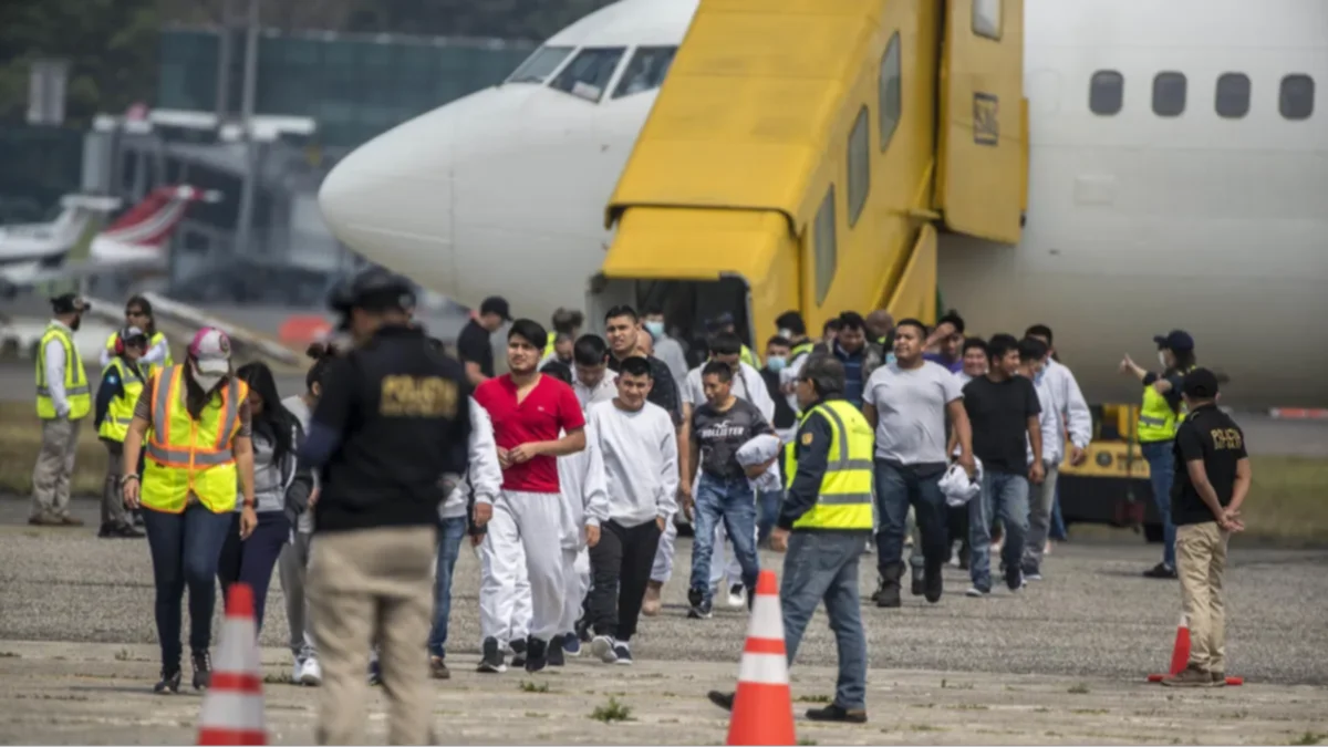 EEUU | Servicio de Inmigración alerta sobre falsos mensajes de deportación