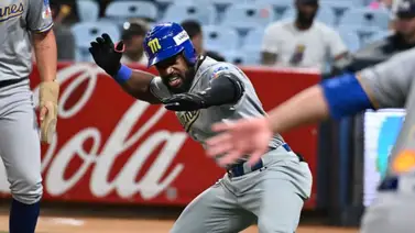 Magallanes vapuleó a Leones con 18 carreras en el Monumental Magallanes vapuleó a Leones con 18 carreras en el Monumental