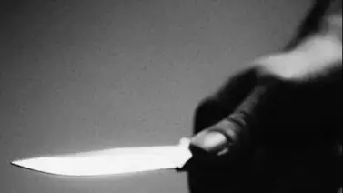 Actor apuñaló 29 veces a su expareja en una pizzería (Imágenes sensibles) Actor apuñaló 29 veces a su expareja en una pizzería (Imágenes sensibles)