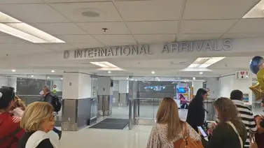 Deportan a una anciana con un parole humanitario falso: Así la estafaron Deportan a una anciana con un parole humanitario falso: Así la estafaron