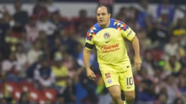Cuauhtémoc Blanco juega de nuevo en el América por una noble causa