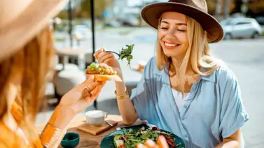 Mitos y verdades sobre la alimentación de los diabéticos ¿Pueden comer todo? Mitos y verdades sobre la alimentación de los diabéticos ¿Pueden comer todo?