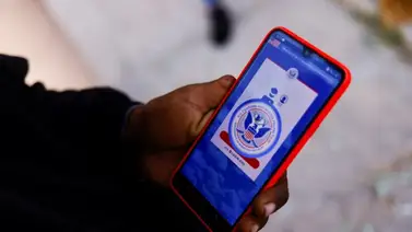 EEUU |  Migrantes desesperados ante inminente cierre de la app CBP One  EEUU |  Migrantes desesperados ante inminente cierre de la app CBP One