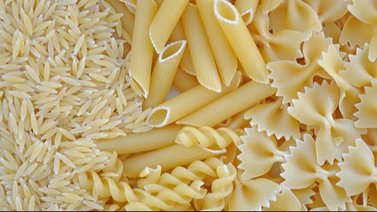 ¿Es más saludable el arroz o la pasta? Esto dicen los expertos