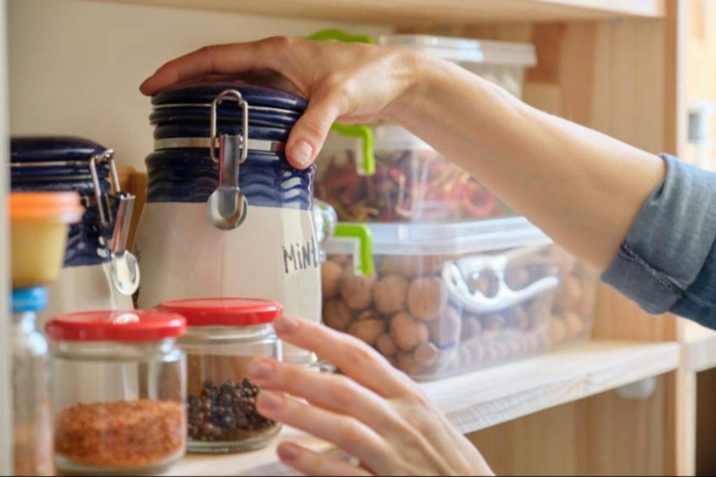 ¿Quieres tener la casa ordenada? Tira estas cosas cuanto antes