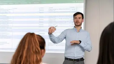 2001online - Estados Unidos - DEI 2001online - Estados Unidos - DEI