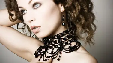 El escote determinará el collar que debes usar ¡Conócelos! El escote determinará el collar que debes usar ¡Conócelos!