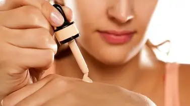 Tres técnicas para aplicar tu base de maquillaje ¿Con cuál te quedas? Tres técnicas para aplicar tu base de maquillaje ¿Con cuál te quedas?