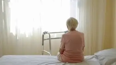 Policía electrocutó a una anciana internada en un geriátrico (+Detalles) Policía electrocutó a una anciana internada en un geriátrico (+Detalles)