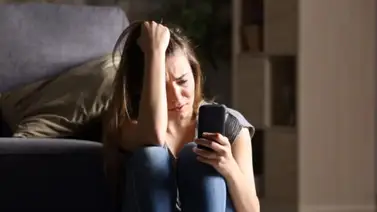 Limitar la dependencia tecnológica ayuda a cuidar la salud mental  Limitar la dependencia tecnológica ayuda a cuidar la salud mental