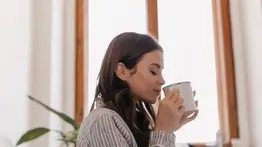 Entérate de cuál es la infusión natural que calma los nervios y combate los ataques de pánico: esta es la cantidad que debes ingerir al día