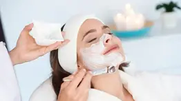 Mejora la textura de la piel del rostro con este aceite natural rico en vitaminas: así debes aplicarlo