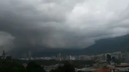 ¡Lunes con lluvias! El Inameh confirma precipitaciones y descargas eléctricas en estas regiones