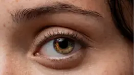 Maquilladora de celebridades comparte su truco para unos ojos espectaculares: levantará tu mirada en segundos