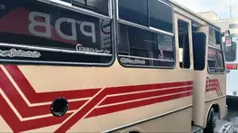 Transportista detenido tras agresión contra adulta mayor: revelan video del incidente