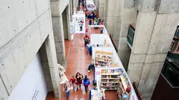 2001online-venezuela- Feria del Libro