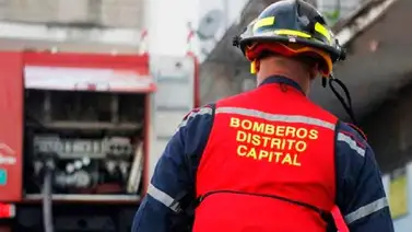 Bomberos salvan a sexagenario de caer al vacío en El Valle: conozca los detalles Bomberos salvan a sexagenario de caer al vacío en El Valle: conozca los detalles