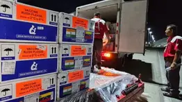 ¡Llegaron 135 mil vacunas! Refuerzan sistema de salud en Venezuela 