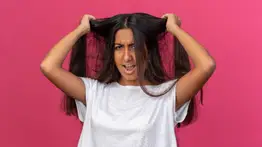 ¡Olvídate del cabello maltratado! Esta es la mascarilla natural que hidrata a profundidad desde la raíz hasta las puntas: el aloe vera es la clave