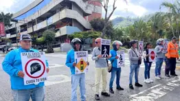 Campaña de concientización vial en El Hatillo: carros, motos y peatones deben andar por el carril