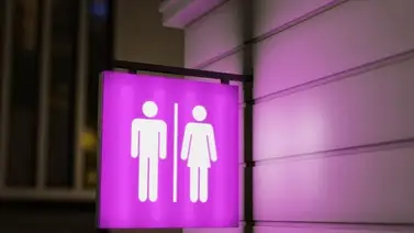 2001online - Estados Unidos - baños mixtos 2001online - Estados Unidos - baños mixtos