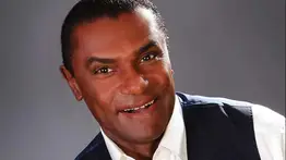 El salsero José Alberto 'El Canario' trae nuevos proyectos para 2025