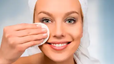 Limpieza facial en un minuto ¡Te contamos cómo se hace! Limpieza facial en un minuto ¡Te contamos cómo se hace!